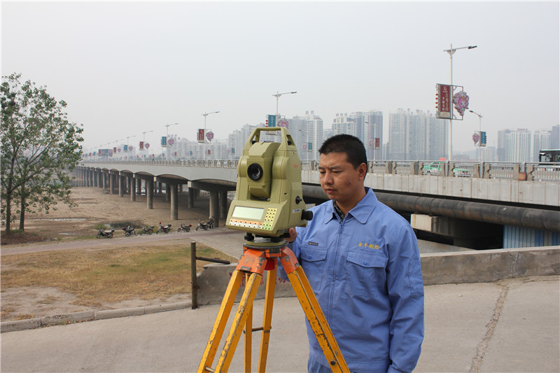 橋梁隧道測量