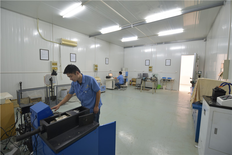 鋼結(jié)構(gòu)實驗室